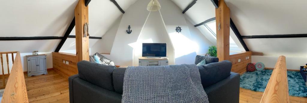 Harbour Loft! Newly Refurbished 3 Bed Flat! Apartment เบอรีพอร์ต ภายนอก รูปภาพ