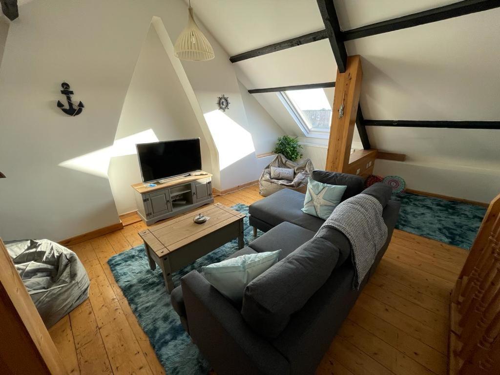 Harbour Loft! Newly Refurbished 3 Bed Flat! Apartment เบอรีพอร์ต ภายนอก รูปภาพ